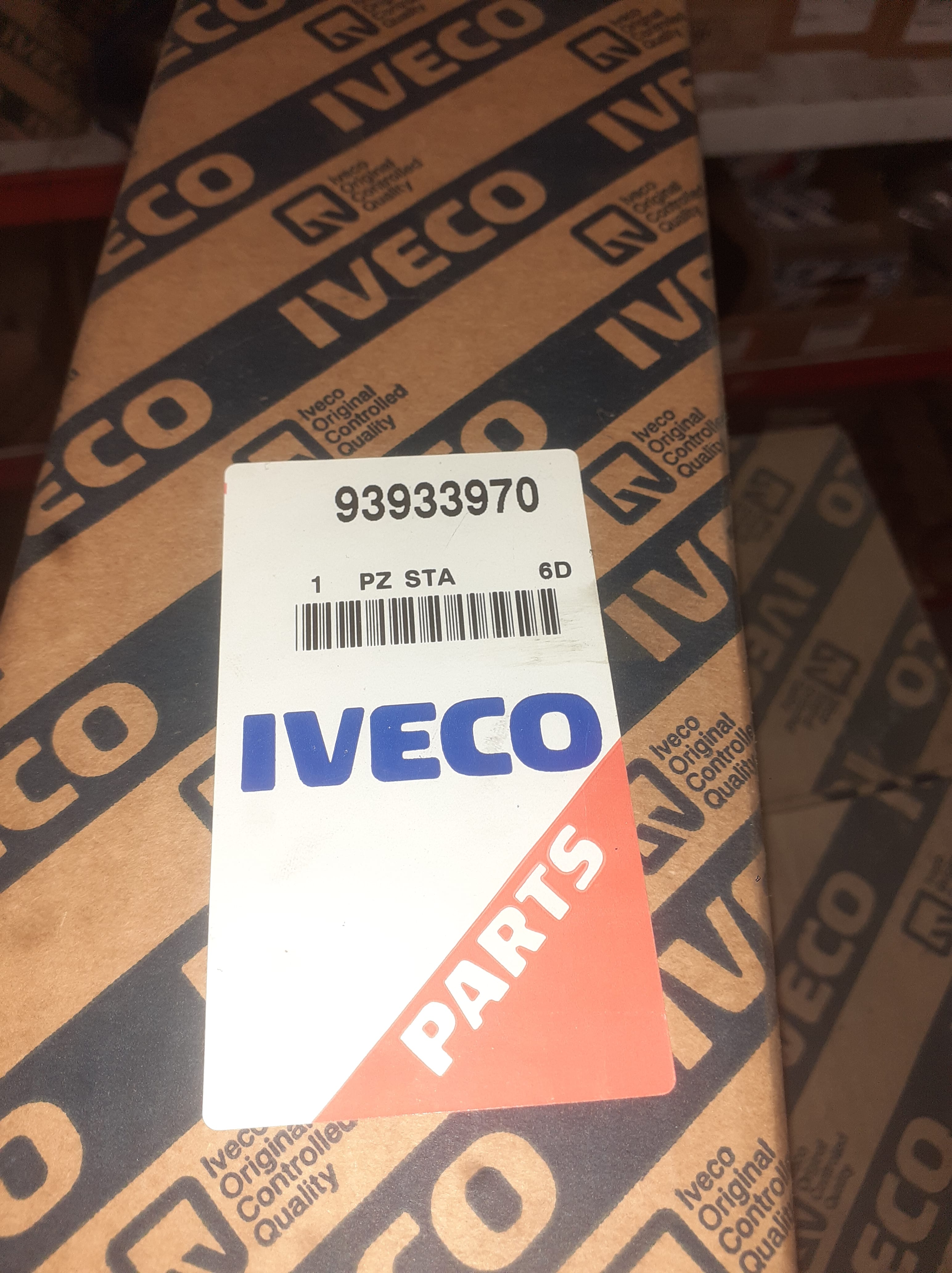 Radiateur Pour Iveco Daily MK4 – 504045487, 650x456mm, Neuf, Garantie 2 Ans